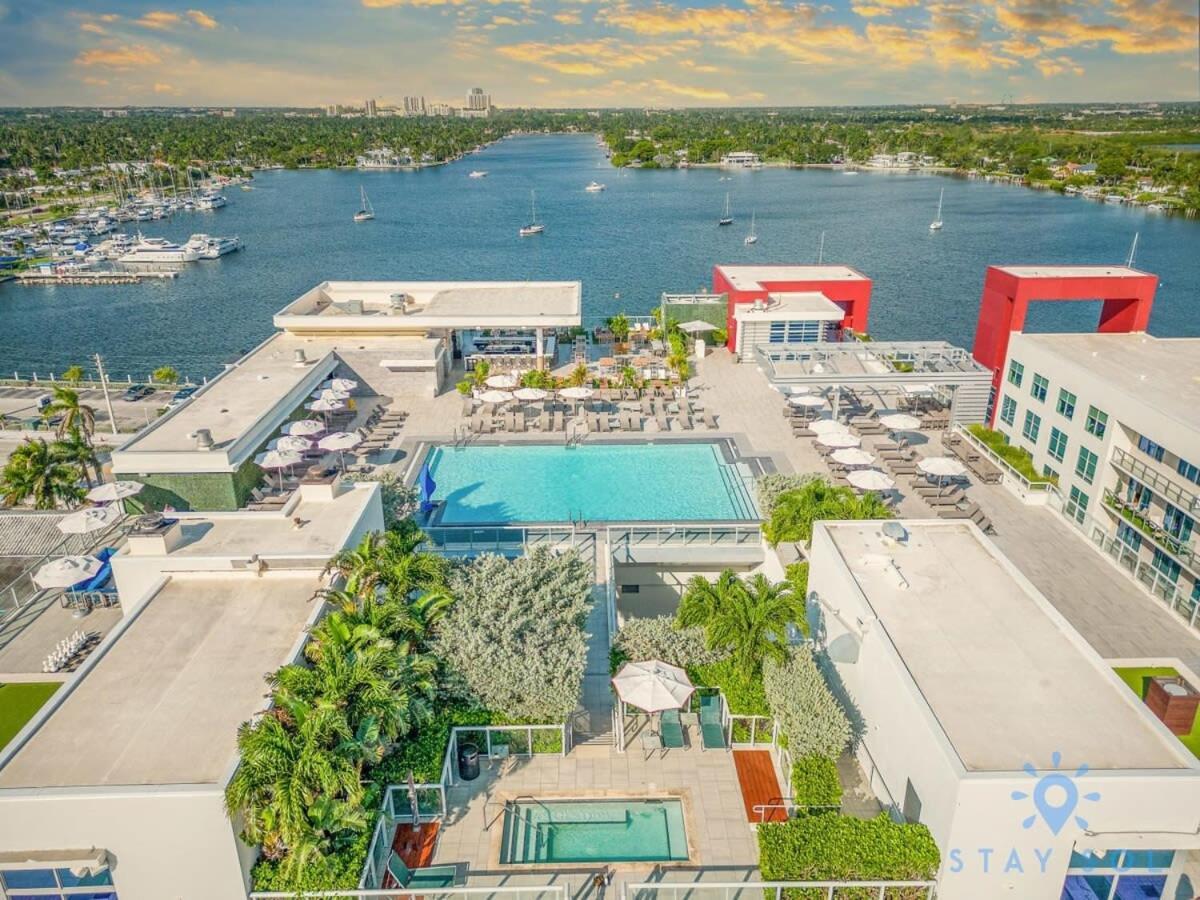 Rooftop Pool - Balcony - Hollywood Beach Broad - Walk Ngoại thất bức ảnh