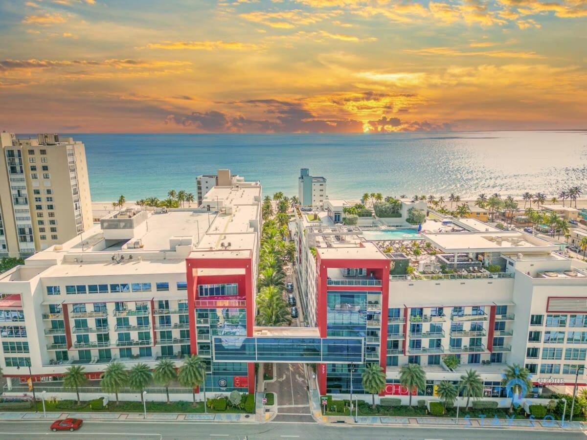 Rooftop Pool - Balcony - Hollywood Beach Broad - Walk Ngoại thất bức ảnh