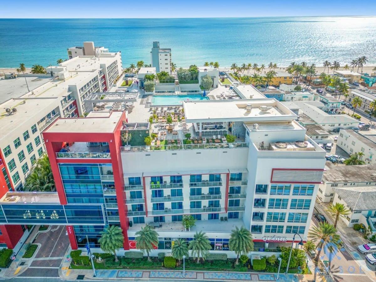 Rooftop Pool - Balcony - Hollywood Beach Broad - Walk Ngoại thất bức ảnh
