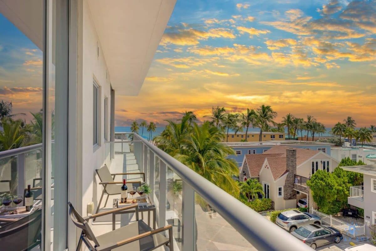 Rooftop Pool - Balcony - Hollywood Beach Broad - Walk Ngoại thất bức ảnh