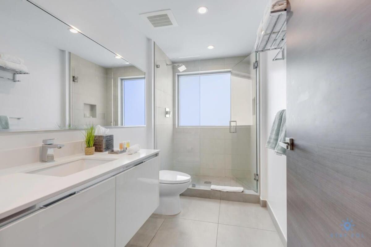 Rooftop Pool - Balcony - Hollywood Beach Broad - Walk Ngoại thất bức ảnh