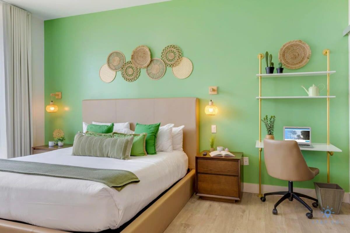 Rooftop Pool - Balcony - Hollywood Beach Broad - Walk Ngoại thất bức ảnh